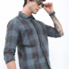 Men Grey Checked Slim Fit Casual Shirts