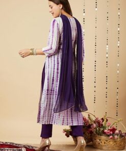 Women's Rayon Blend Straight Printed Kurta with Pant